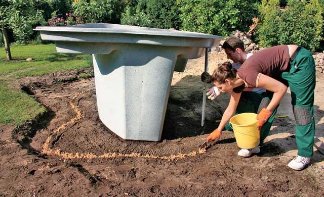 pond-based-plastic-container-05.bmp