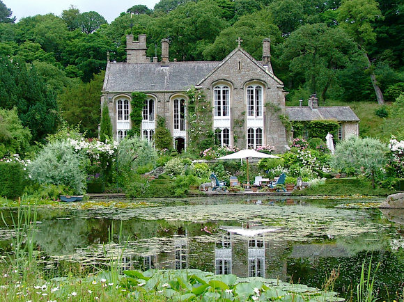 gresgarth_hall.jpg