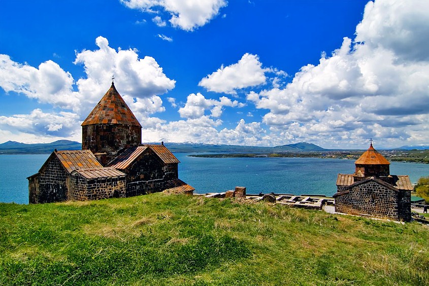 ozero_sevan_pamyatka_virmenii_8.jpg